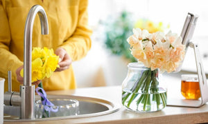 How Much Water Should You Put In Your Vase?