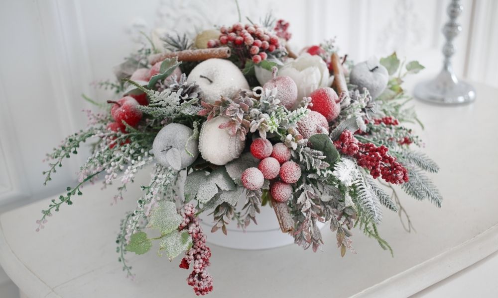 Ways To Adorn Your Home With Flowers This Holiday Season